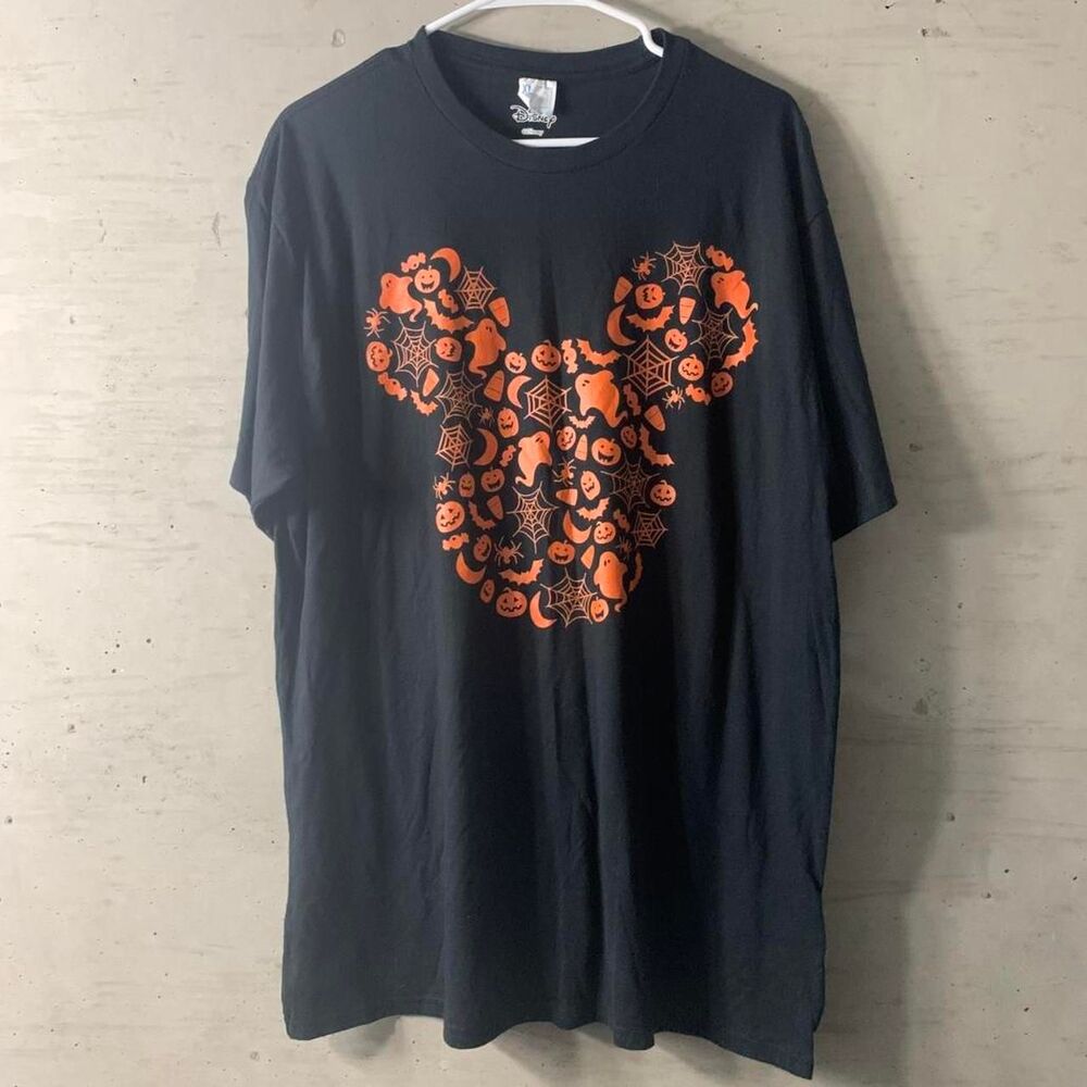 Halloween Mickey Mouse T-shirt - Size XL